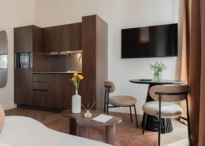 La - Terreaux Iii - With Ac Apartment *